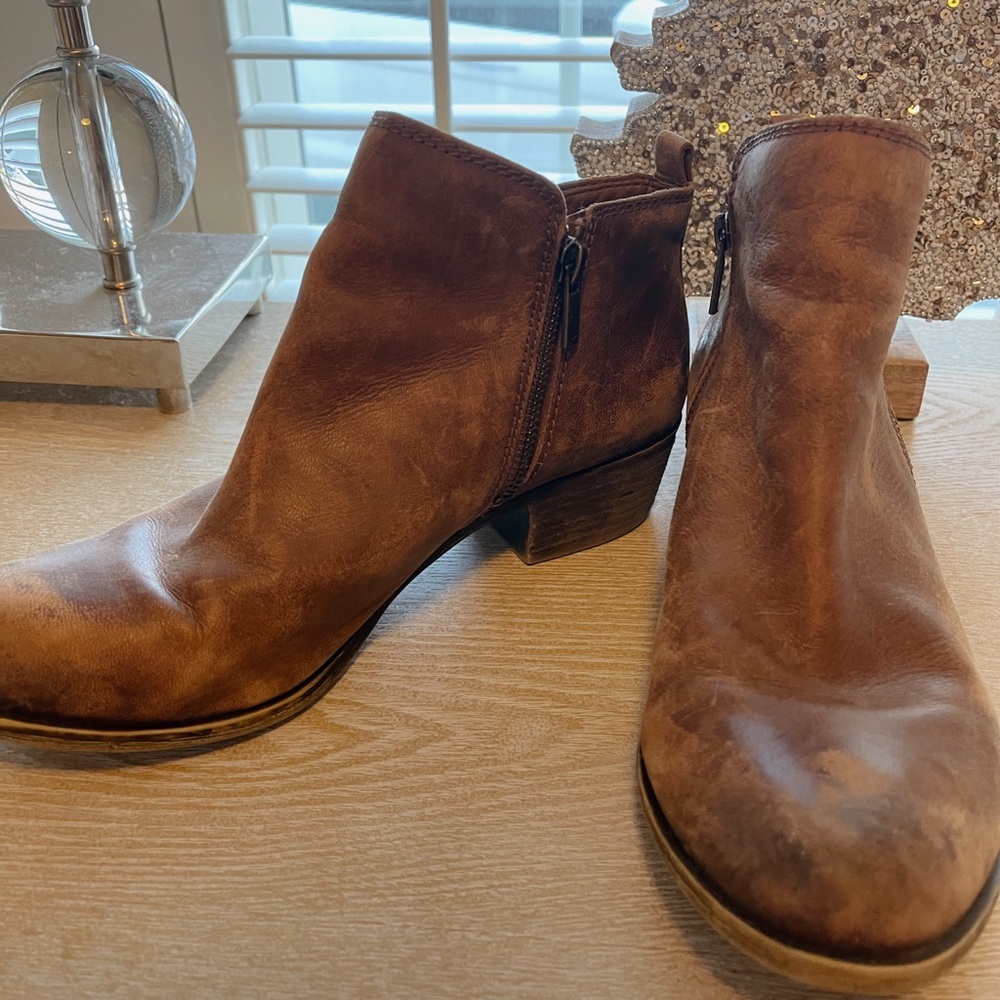 Lucky Brand Brown Weathered Booties. Size 9.5.